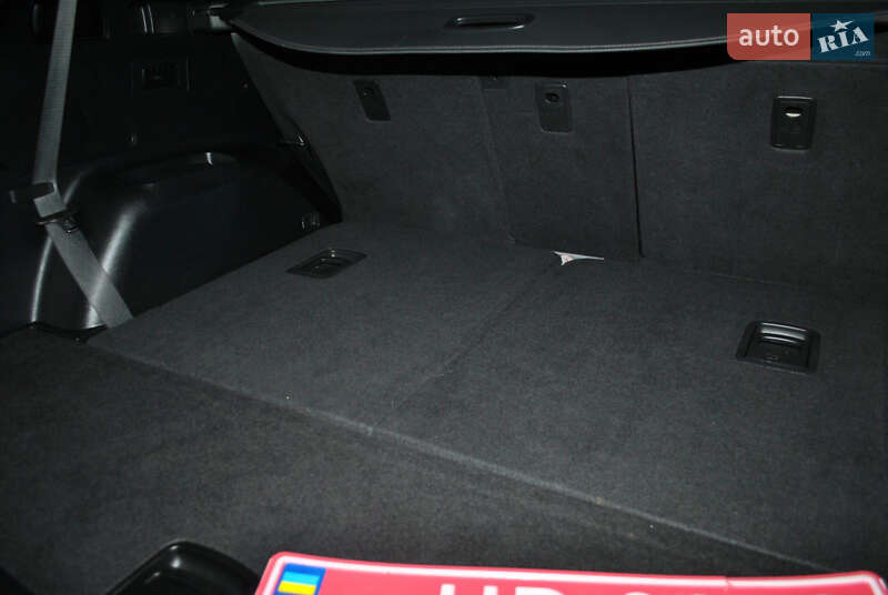 Внедорожник / Кроссовер Hyundai Santa FE 2017 в Ровно