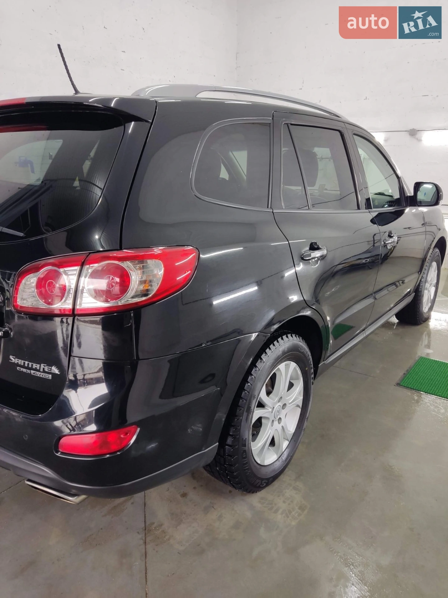 2011 Hyundai Santa Fe - мініатюра 10