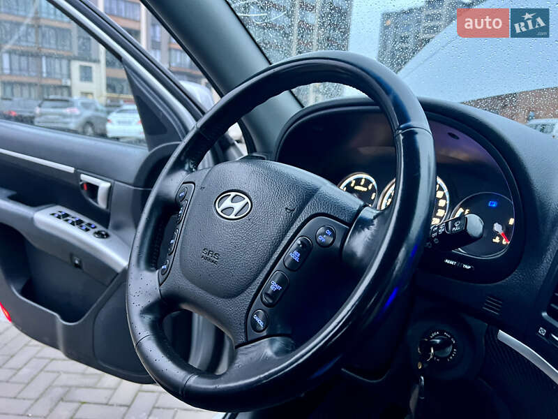 Внедорожник / Кроссовер Hyundai Santa FE 2006 в Житомире
