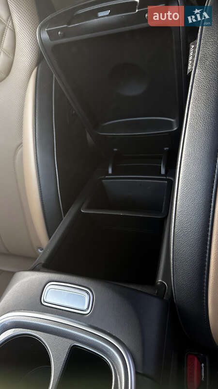 Внедорожник / Кроссовер Hyundai Santa FE 2022 в Киеве