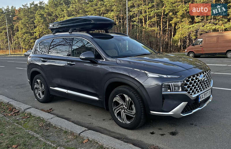 Внедорожник / Кроссовер Hyundai Santa FE 2022 в Киеве