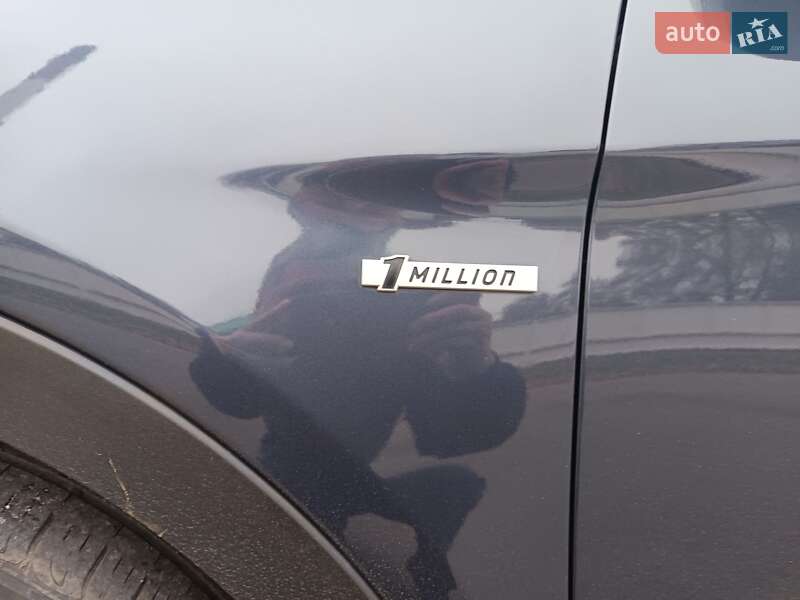 Внедорожник / Кроссовер Hyundai Santa FE 2017 в Киеве