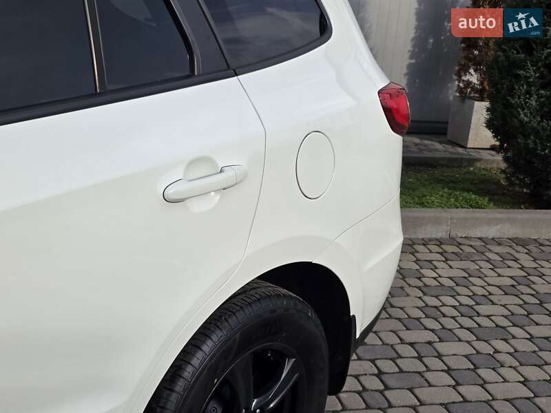 Внедорожник / Кроссовер Hyundai Santa FE 2011 в Ивано-Франковске