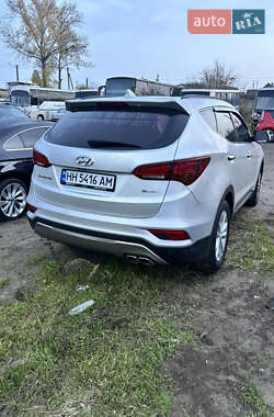 Внедорожник / Кроссовер Hyundai Santa FE 2015 в Белгороде-Днестровском