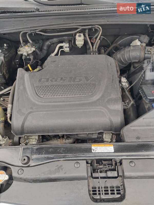 Внедорожник / Кроссовер Hyundai Santa FE 2011 в Киеве