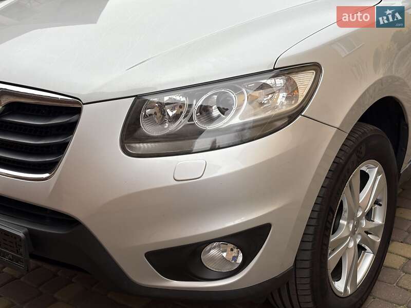 Внедорожник / Кроссовер Hyundai Santa FE 2011 в Ровно фото 22 Внедорожник / Кроссовер Hyundai Santa FE 2011 в Ровно
