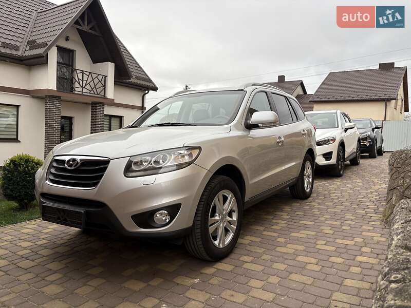 Внедорожник / Кроссовер Hyundai Santa FE 2011 в Ровно фото 3 Внедорожник / Кроссовер Hyundai Santa FE 2011 в Ровно