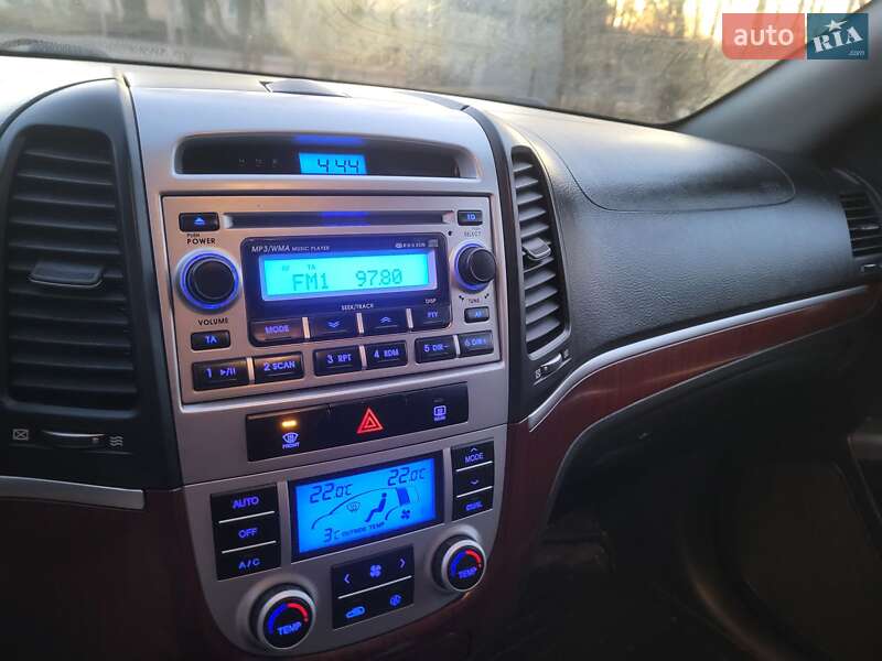 Внедорожник / Кроссовер Hyundai Santa FE 2007 в Хмельницком