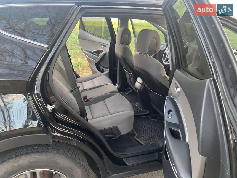 Внедорожник / Кроссовер Hyundai Santa FE 2016 в Броварах