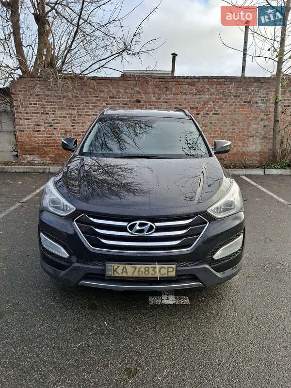 Внедорожник / Кроссовер Hyundai Santa FE 2014 в Чернигове