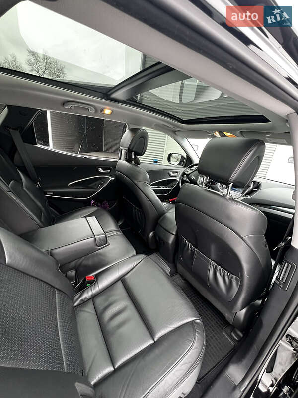Внедорожник / Кроссовер Hyundai Santa FE 2013 в Киеве