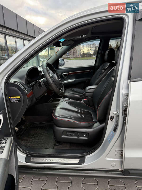 Позашляховик / Кросовер Hyundai Santa FE 2007 в Володимирі