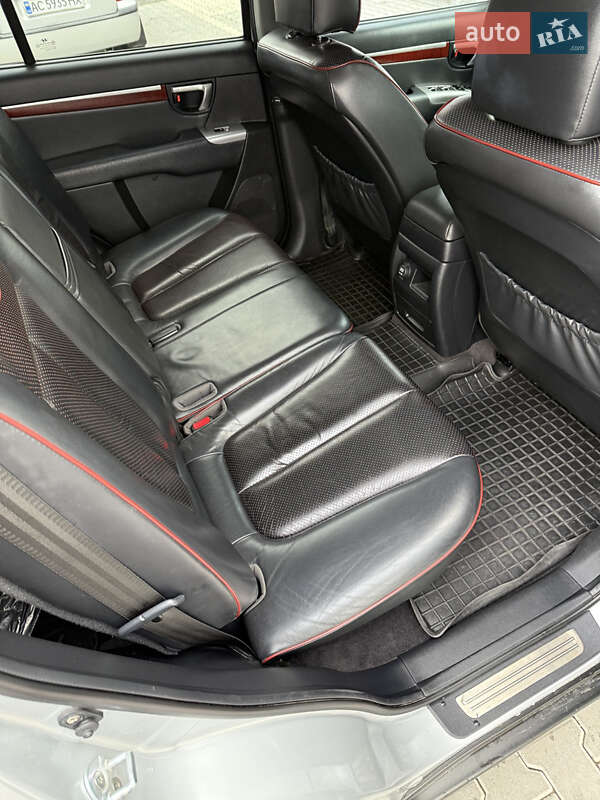 Позашляховик / Кросовер Hyundai Santa FE 2007 в Володимирі