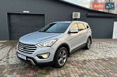 Позашляховик / Кросовер Hyundai Santa FE 2015 в Рівному