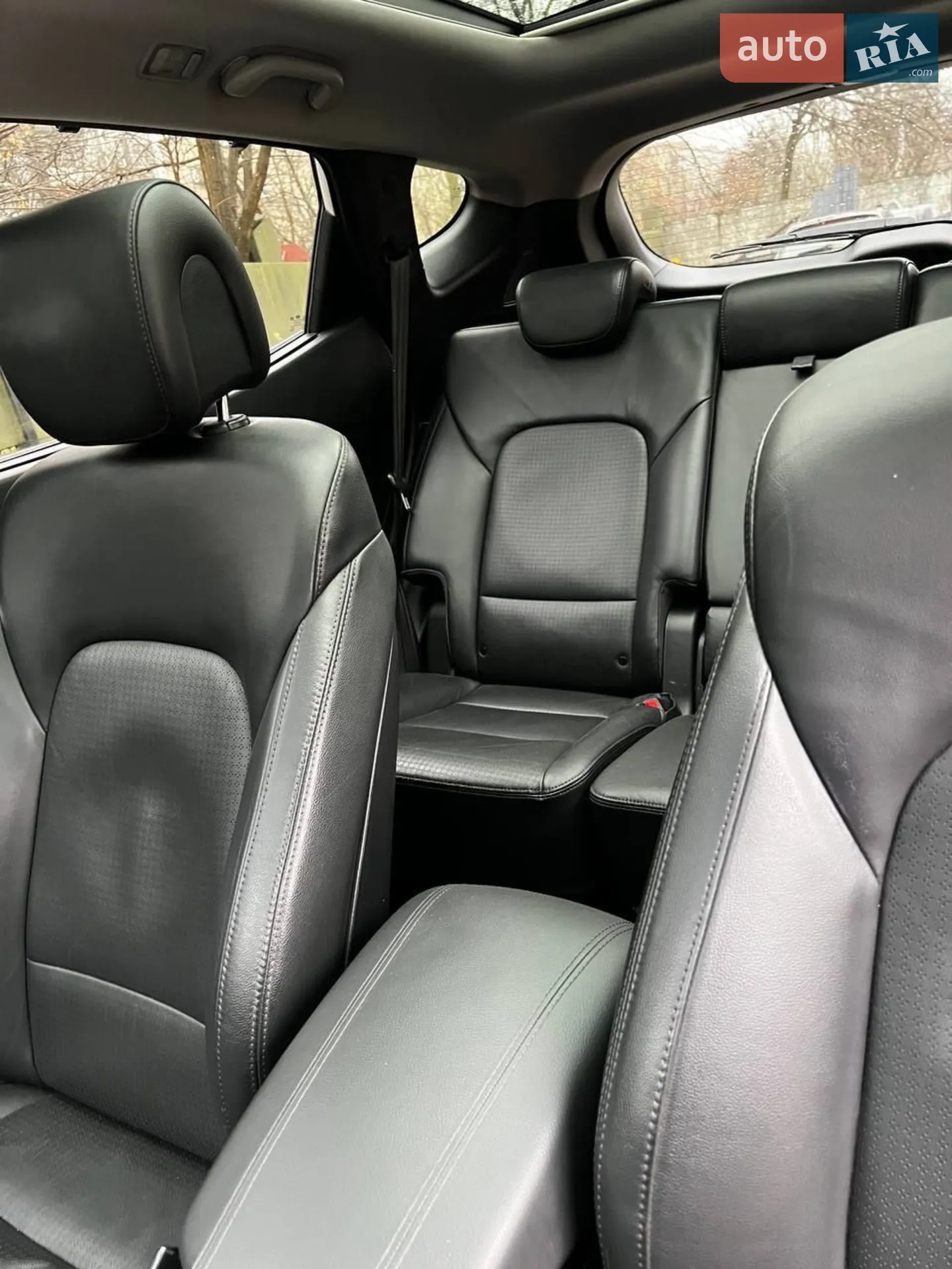 2014 Hyundai Santa Fe - мініатюра 17