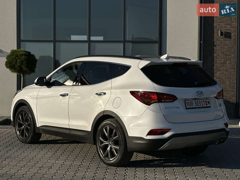 Внедорожник / Кроссовер Hyundai Santa FE 2016 в Тернополе