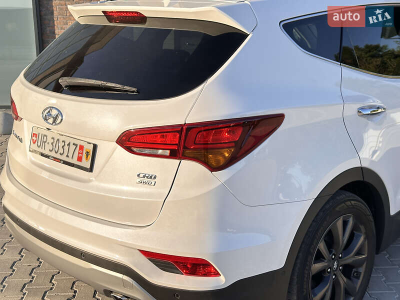 Внедорожник / Кроссовер Hyundai Santa FE 2016 в Тернополе