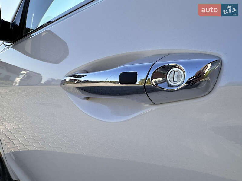 Внедорожник / Кроссовер Hyundai Santa FE 2016 в Тернополе