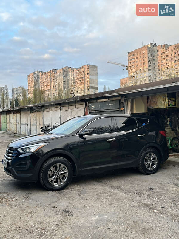 Внедорожник / Кроссовер Hyundai Santa FE 2015 в Харькове