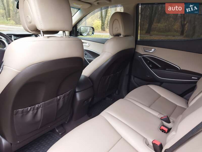 Внедорожник / Кроссовер Hyundai Santa FE 2014 в Киеве фото 43 Внедорожник / Кроссовер Hyundai Santa FE 2014 в Киеве