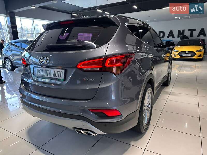 Внедорожник / Кроссовер Hyundai Santa FE 2015 в Одессе