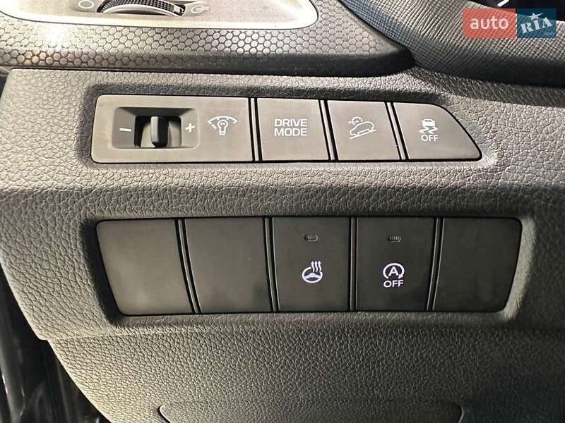 Внедорожник / Кроссовер Hyundai Santa FE 2015 в Одессе