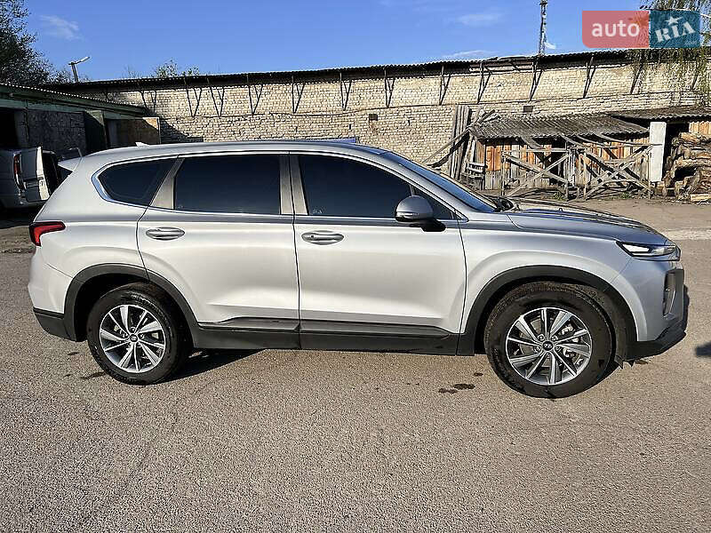 Внедорожник / Кроссовер Hyundai Santa FE 2018 в Одессе