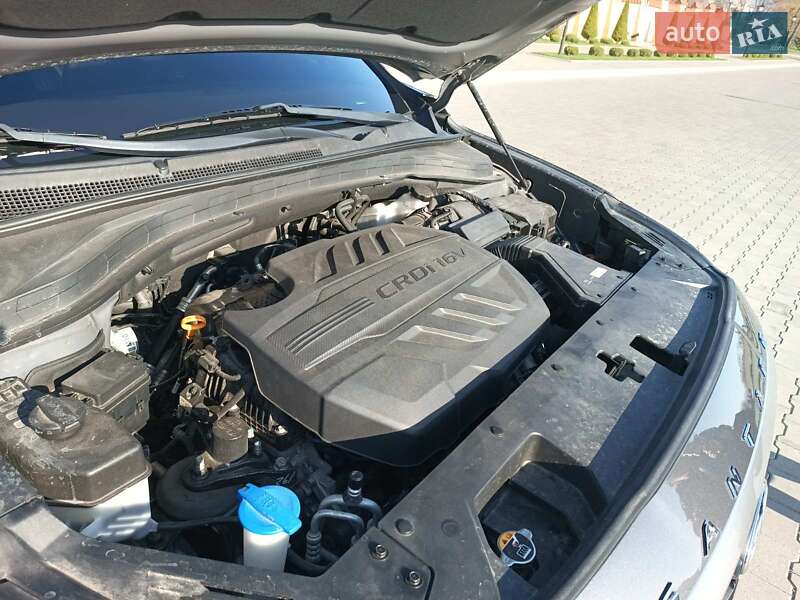 Внедорожник / Кроссовер Hyundai Santa FE 2018 в Измаиле фото 42 Внедорожник / Кроссовер Hyundai Santa FE 2018 в Измаиле