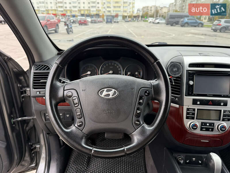 Внедорожник / Кроссовер Hyundai Santa FE 2006 в Ивано-Франковске