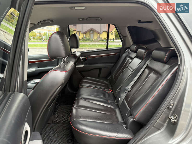 Внедорожник / Кроссовер Hyundai Santa FE 2006 в Ивано-Франковске