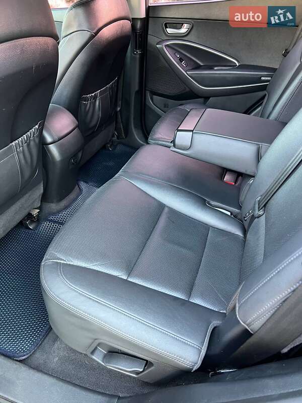 Внедорожник / Кроссовер Hyundai Santa FE 2014 в Полтаве