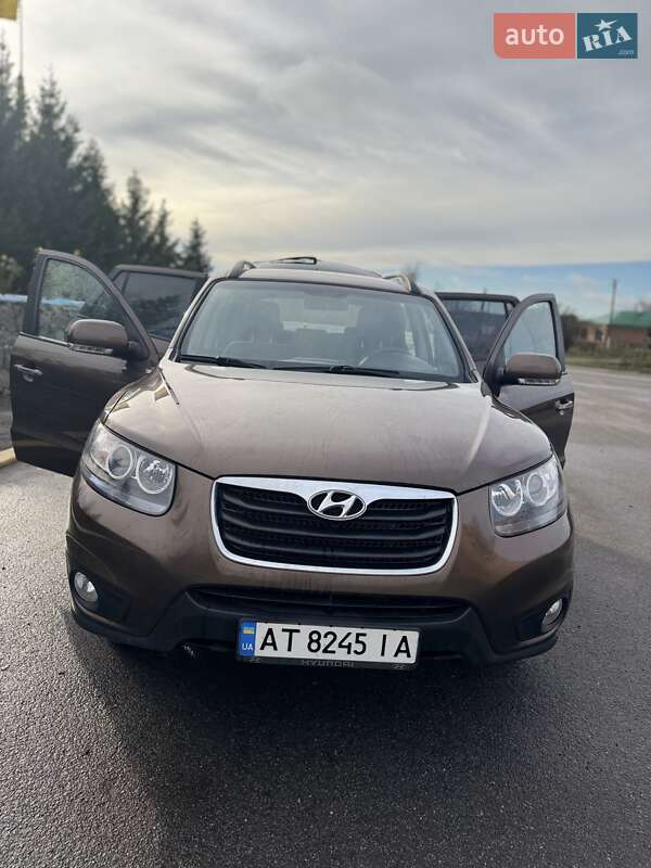 Позашляховик / Кросовер Hyundai Santa FE 2011 в Нових Санжарах