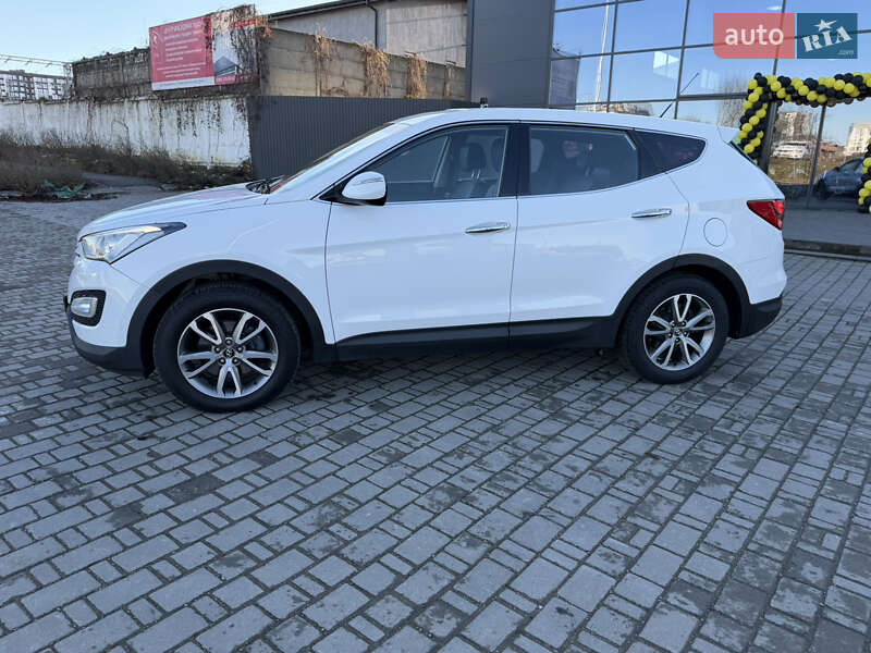 Внедорожник / Кроссовер Hyundai Santa FE 2012 в Ивано-Франковске