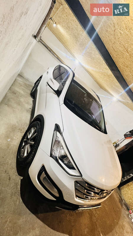 Внедорожник / Кроссовер Hyundai Santa FE 2013 в Каменке