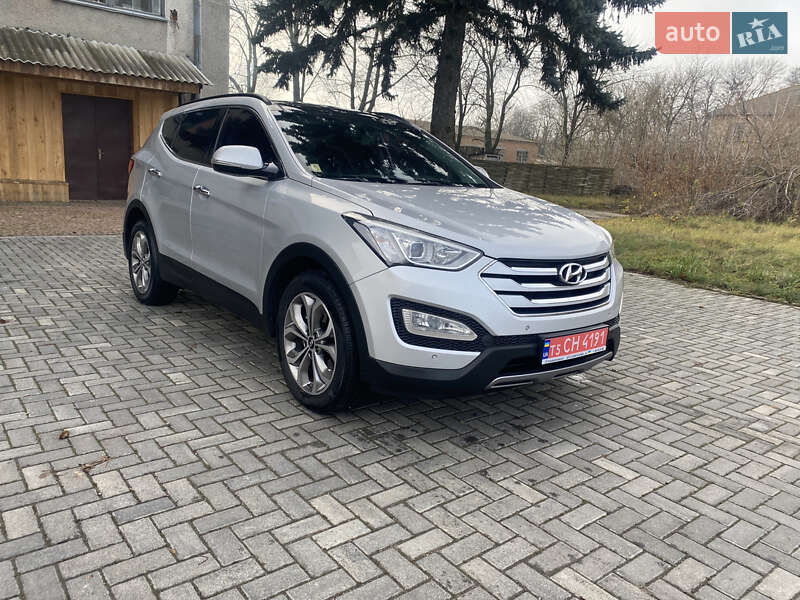 Внедорожник / Кроссовер Hyundai Santa FE 2014 в Немирове