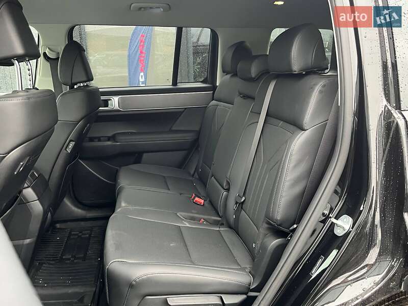 Внедорожник / Кроссовер Hyundai Santa FE 2025 в Луцке