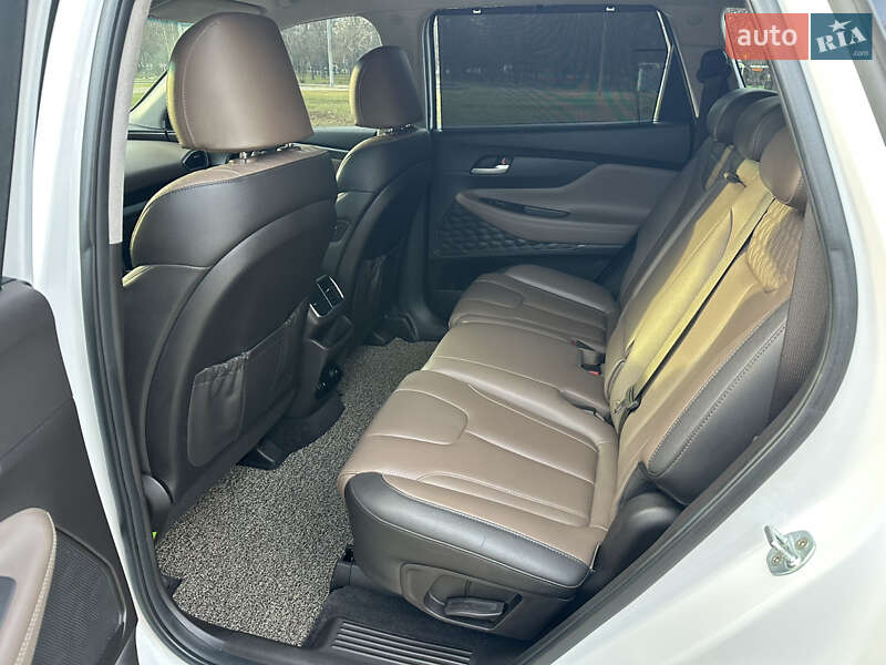 Позашляховик / Кросовер Hyundai Santa FE 2018 в Харкові