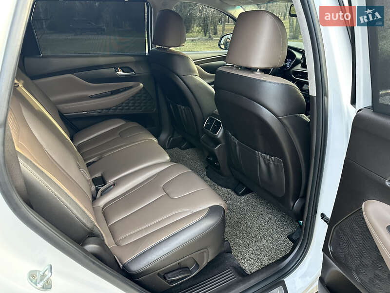 Позашляховик / Кросовер Hyundai Santa FE 2018 в Харкові