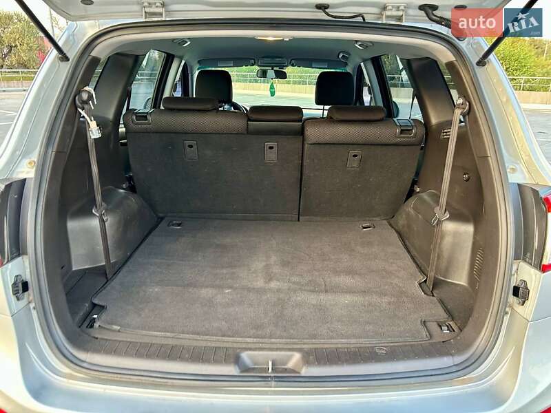 Внедорожник / Кроссовер Hyundai Santa FE 2012 в Киеве фото 32 Внедорожник / Кроссовер Hyundai Santa FE 2012 в Киеве