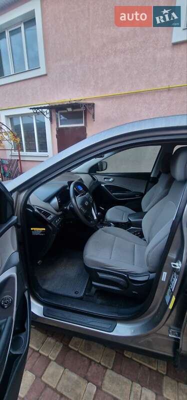 Внедорожник / Кроссовер Hyundai Santa FE 2015 в Одессе