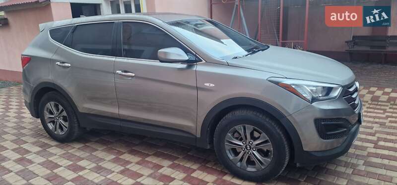 Внедорожник / Кроссовер Hyundai Santa FE 2015 в Одессе