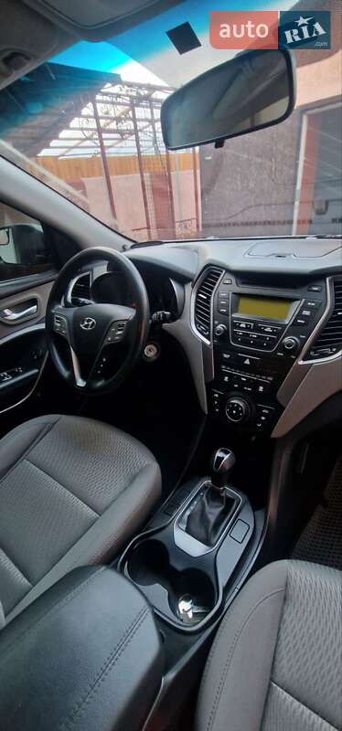 Внедорожник / Кроссовер Hyundai Santa FE 2015 в Одессе