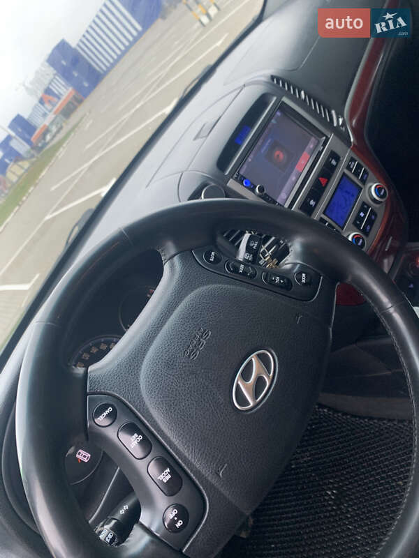 Внедорожник / Кроссовер Hyundai Santa FE 2007 в Сумах