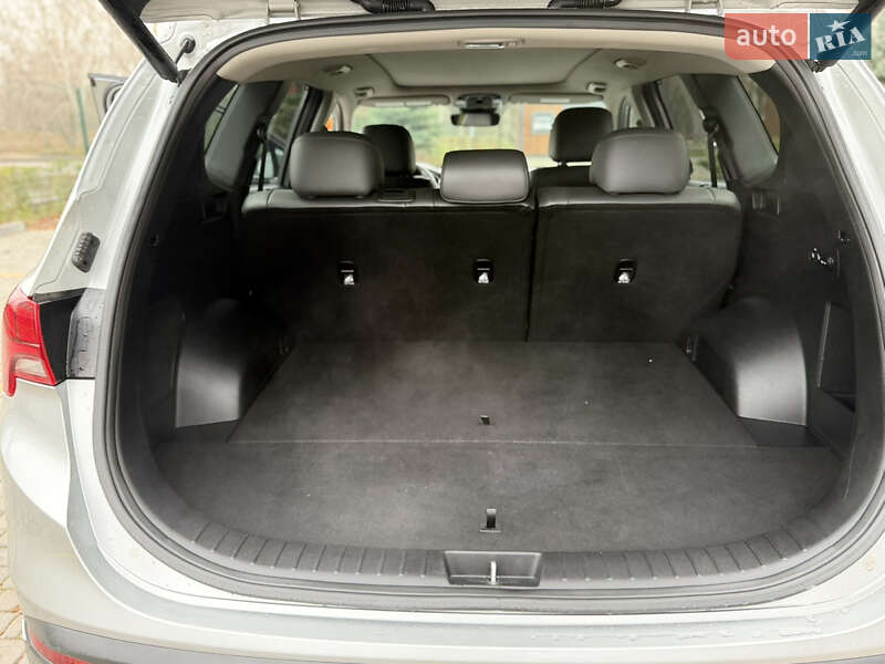 Внедорожник / Кроссовер Hyundai Santa FE 2023 в Каменском фото 21 Внедорожник / Кроссовер Hyundai Santa FE 2023 в Каменском