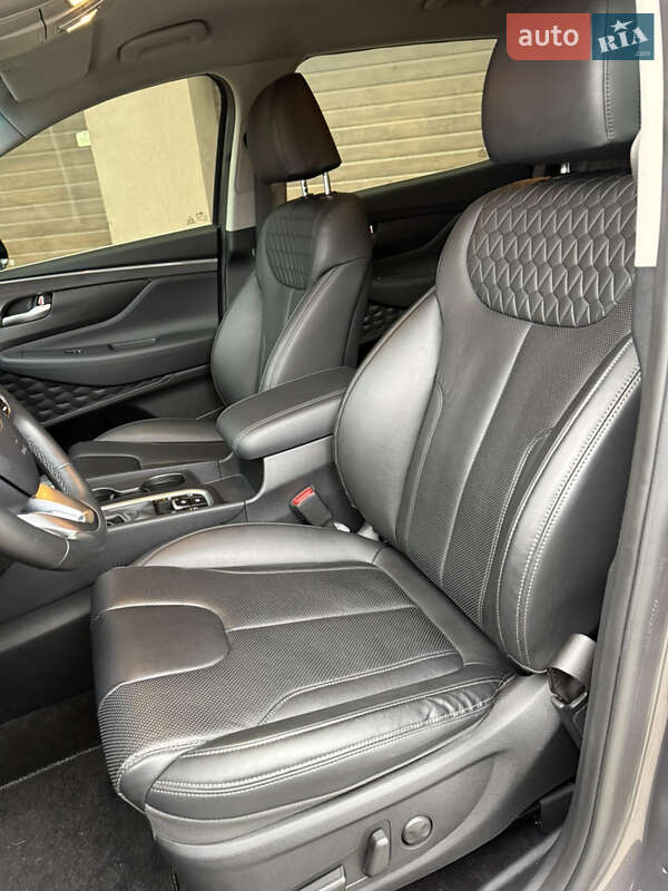 Внедорожник / Кроссовер Hyundai Santa FE 2018 в Днепре