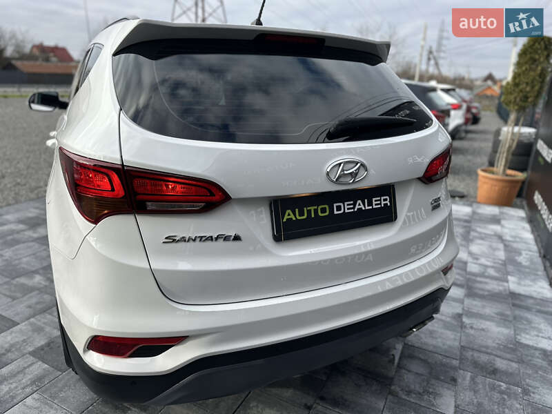 Внедорожник / Кроссовер Hyundai Santa FE 2017 в Виннице