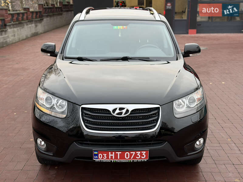 Внедорожник / Кроссовер Hyundai Santa FE 2010 в Ровно