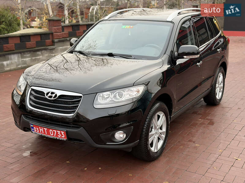 Внедорожник / Кроссовер Hyundai Santa FE 2010 в Ровно