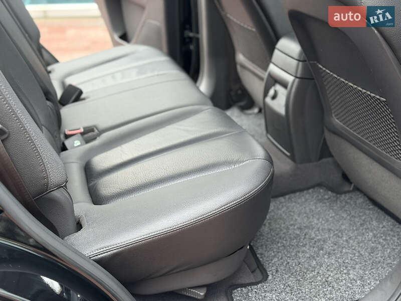 Внедорожник / Кроссовер Hyundai Santa FE 2010 в Ровно