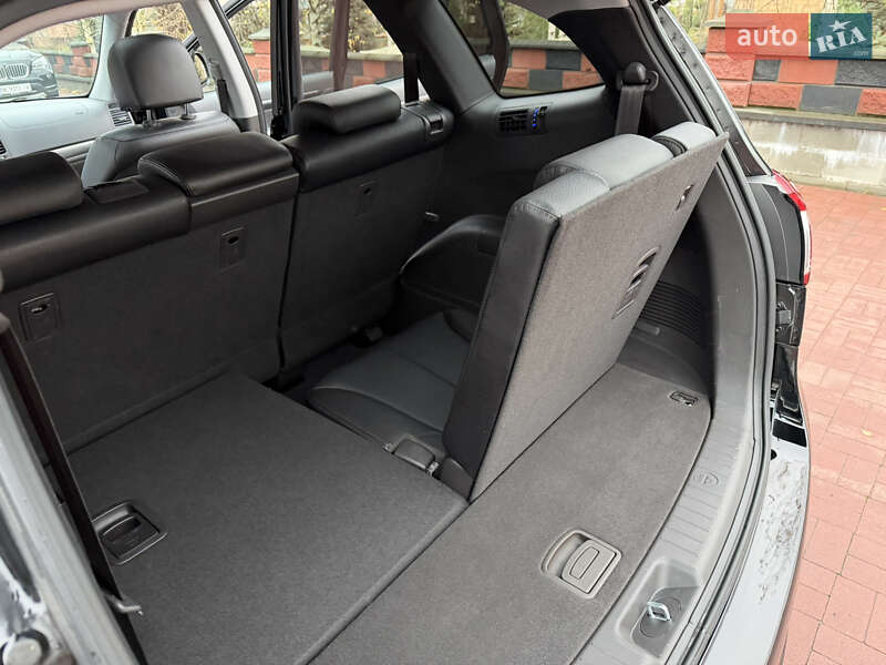 Внедорожник / Кроссовер Hyundai Santa FE 2010 в Ровно